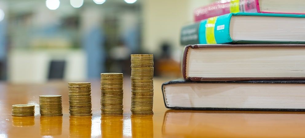 10 cărți despre educație financiară și bani