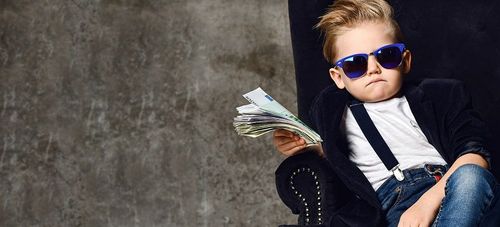 4 avantaje ale împrumutului până la salariu